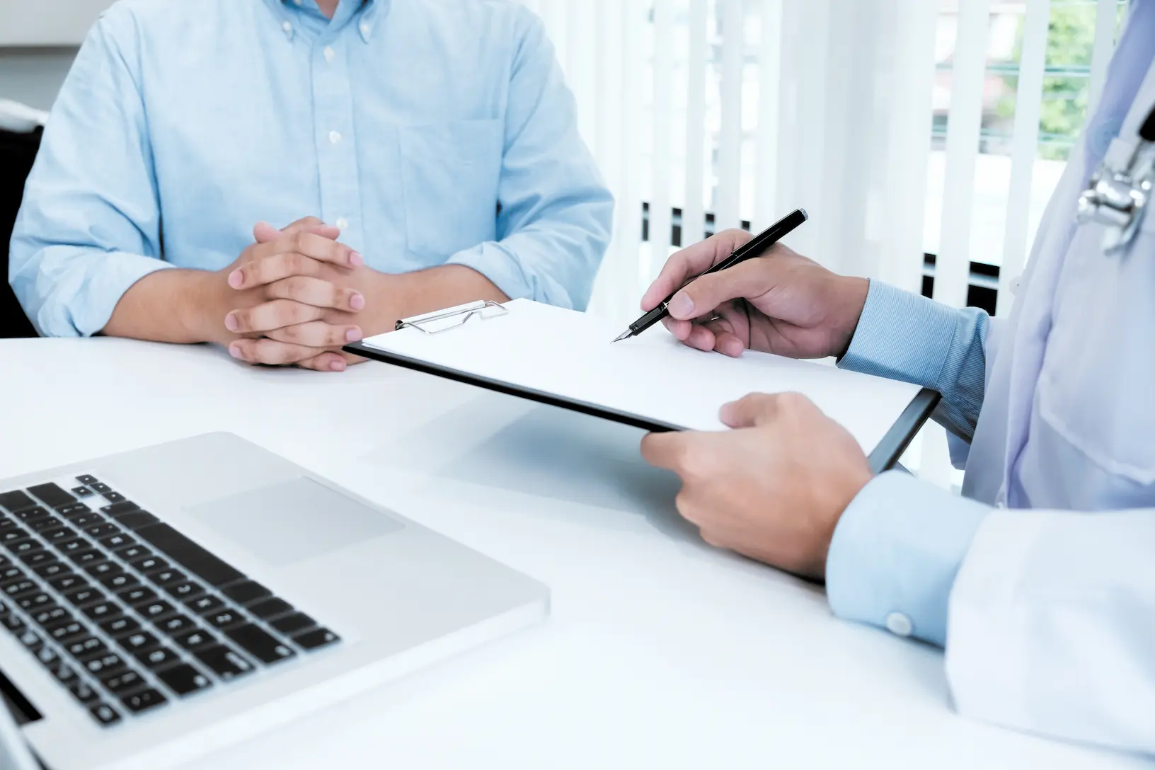 ¿Qué debes preguntar en tu primera consulta capilar?